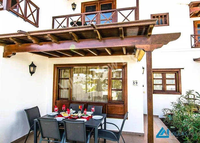 Casa Hannah By Now Ltd * Playa Blanca