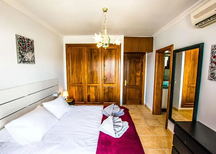 Casa Hannah By Now Ltd *